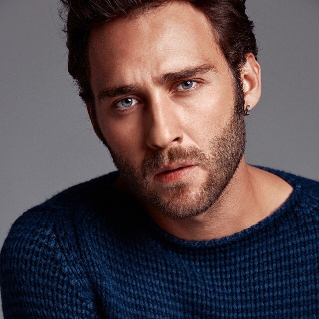 Seçkin Özdemir kimdir?