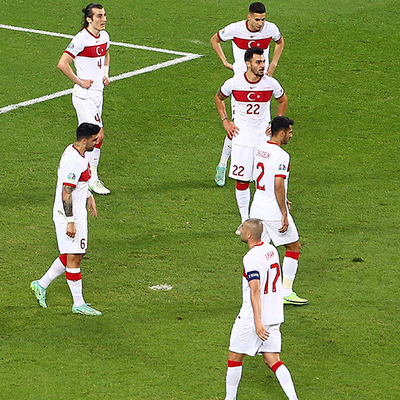 "Kafamız ve ayaklarımız farklı yöndeydi"