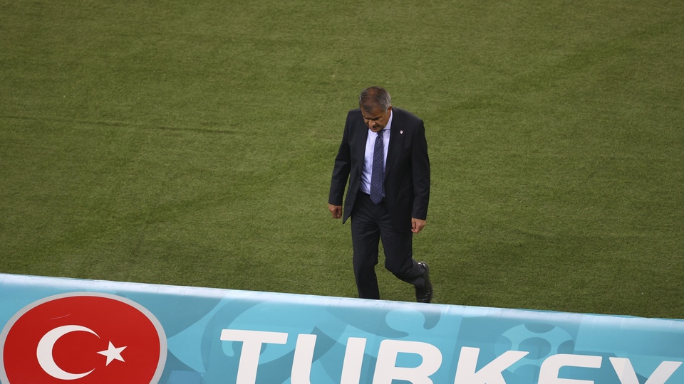 Şenol Güneş'ten istifa yanıtı