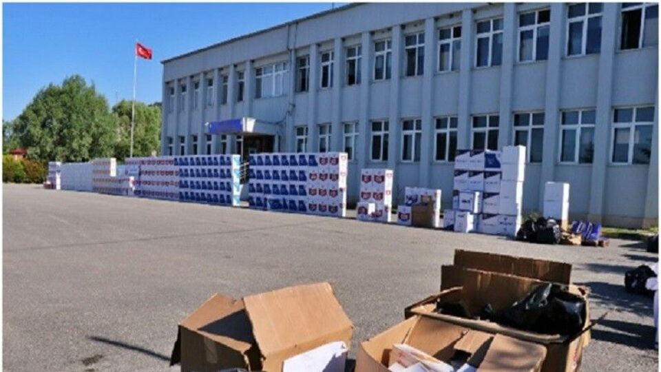 4 ilde kaçak sigara operasyonu: 33 gözaltı