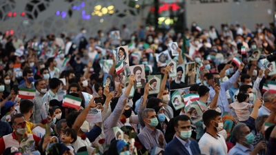 İran'ın 8. Cumhurbaşkanı: Muhafazakar yargıç Reisi