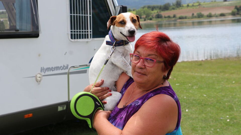Köpekleri Tarçın ile karavanla Karadeniz turuna çıktılar