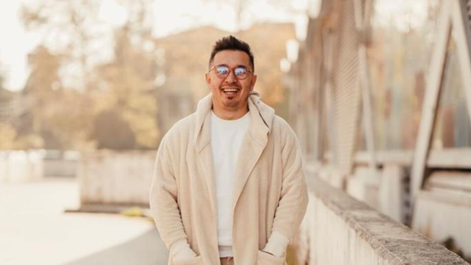 Turgay Güven kimdir?