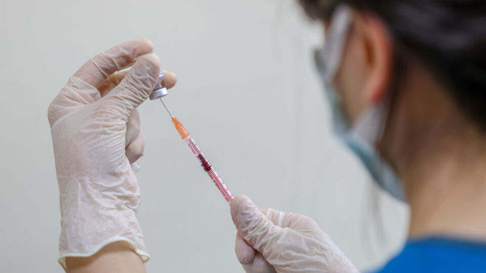 Sağlık Bakanı Koca'dan aşı açıklaması