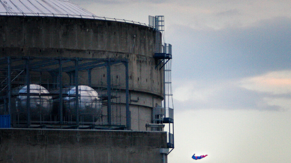 Fransa'da nükleer santrallerde grev