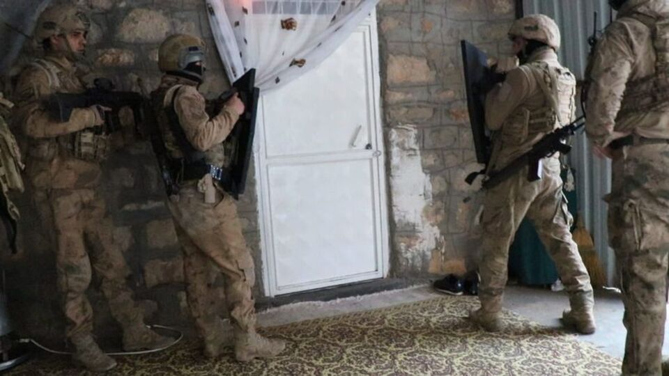 Terör örgütünün uyuşturucu finans kaynağına dev operasyon