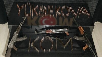 Çok sayıda silah ve mühimmat ele geçirildi