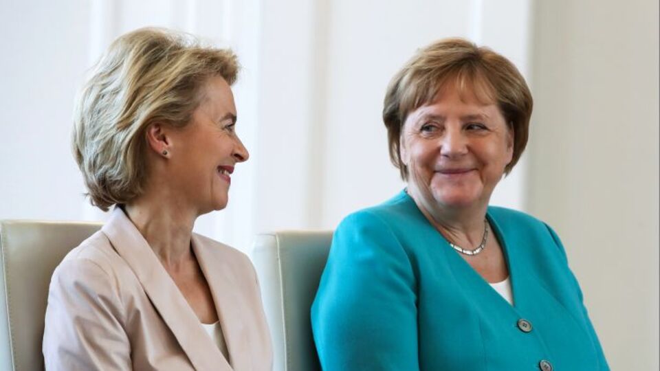 Merkel ve Von der Leyen'den Türkiye'ye destek