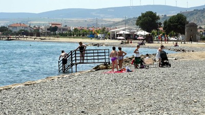İki ilçede denize gireceklere uyarı!
