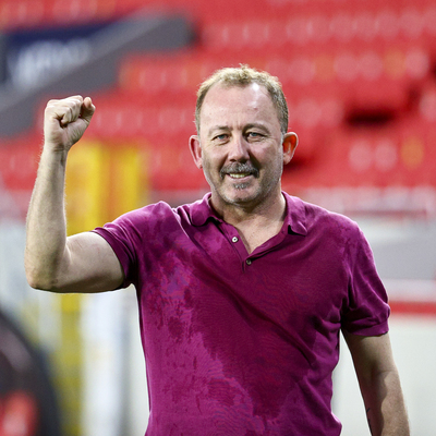 Beşiktaş, Sergen Yalçın ile anlaştı