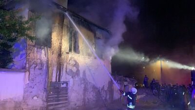 Yangın faciası: 3 çocuk can verdi