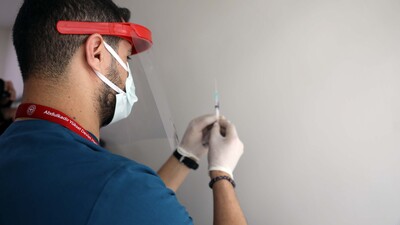 Sağlık çalışanlarının istifa yasağı kalkıyor!