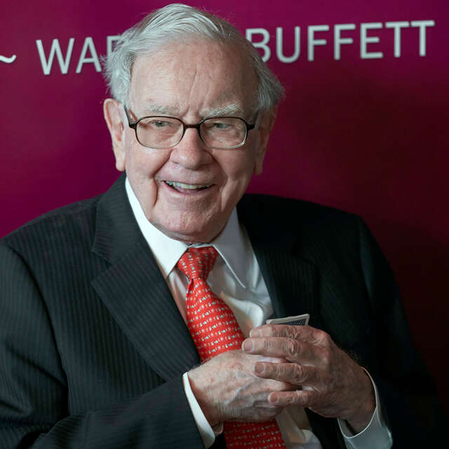 Milyarder Warren Buffet istifa etti