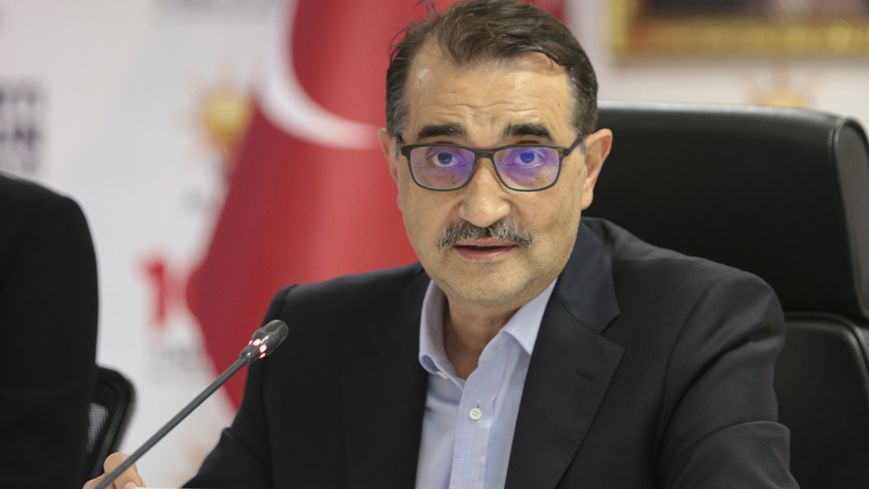 'Hedef 10 gigavat güneş ve 10 gigavat rüzgar'