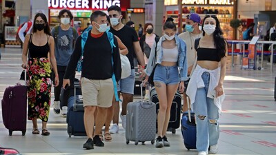 'Milyonlarca turist Türkiye'ye akacak'