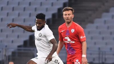 Altay'da Poko ve Regattin kalıyor