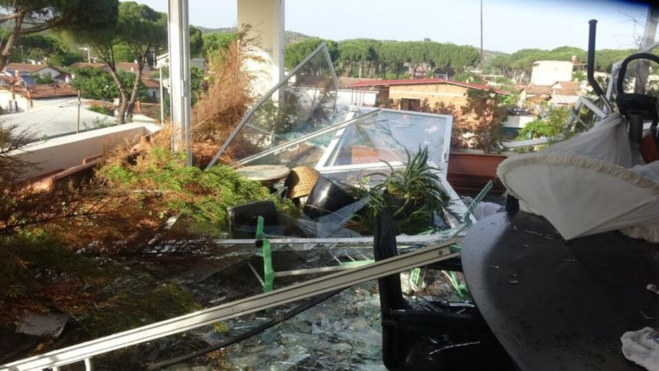 15 dakika sürdü, ortalık savaş alanına döndü