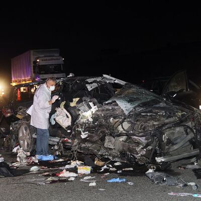 Korkunç kaza: 3 kadının feci sonu!