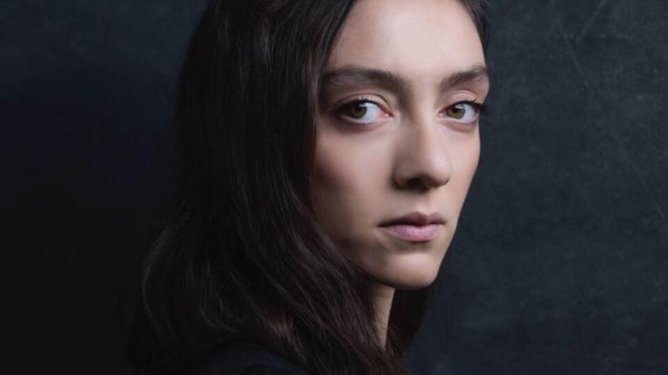 Merve Dizdar kimdir?