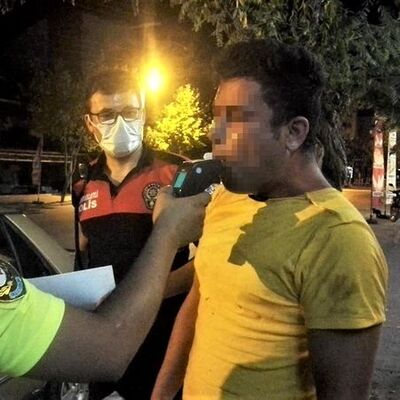 Polisin alkollü sürücüyle imtihanı! "Ciğerlerim yetmiyor abi!"