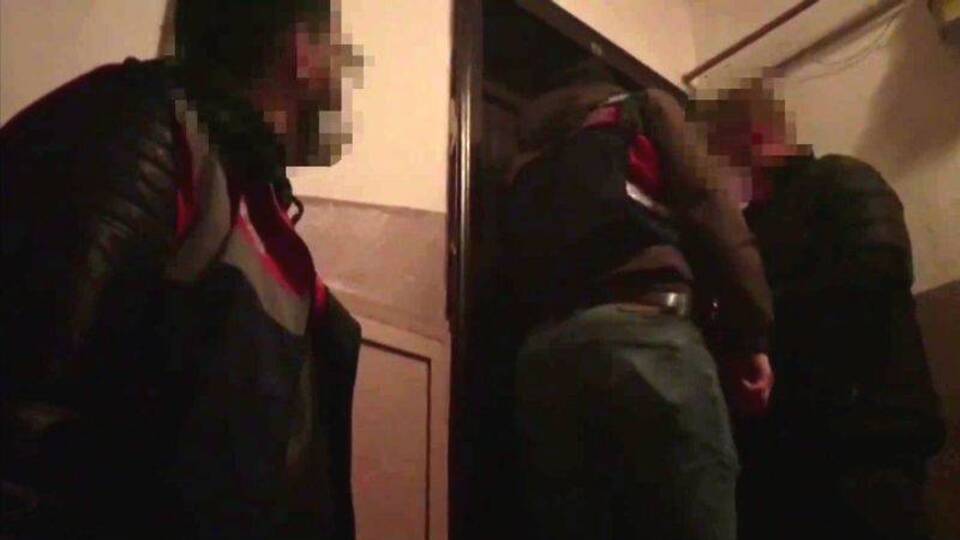 Suriyeli uyuşturucu çetesine darbe!