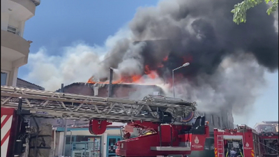 İş yerindeki yangın evlere sıçradı!