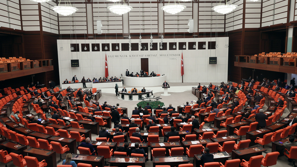 Kritik 15 Temmuz yetkileri uzatılıyor