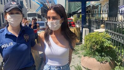 Ayşegül Çınar, sosyal medyadan açıklama yaptı