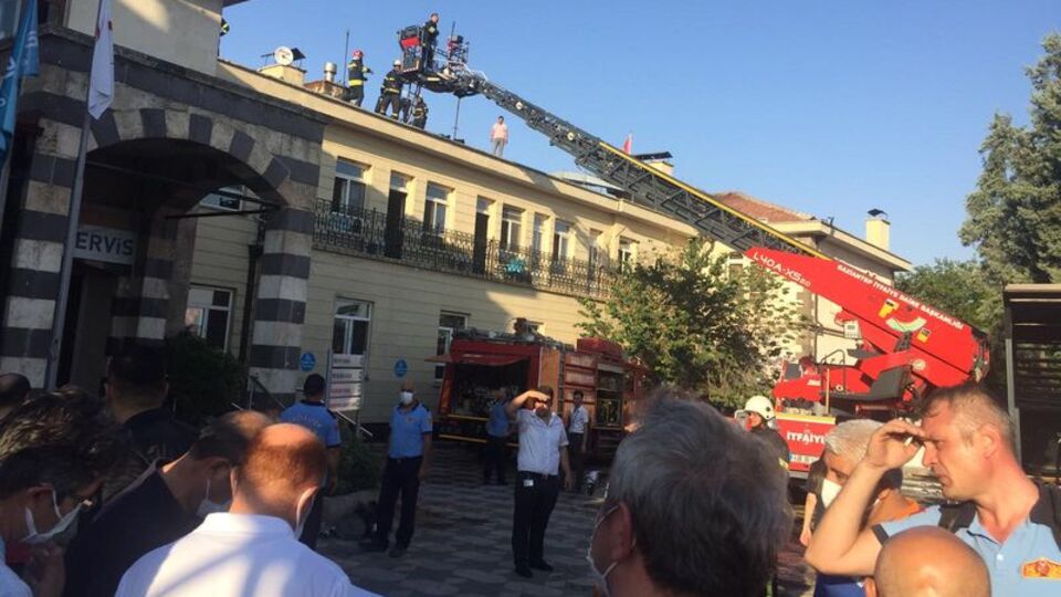 Gaziantep'te özel bir hastanede yangın