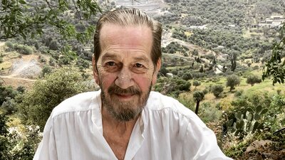 İç kanaması geçiren Şensoy'un durumu iyi