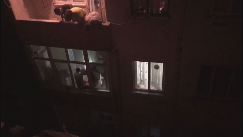 Beyoğlu'nda dehşet! 6 yaşındaki oğlunu rehin aldı