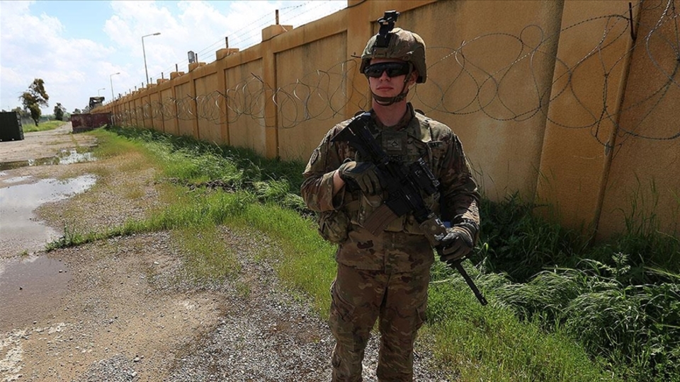 ABD, Bagram Hava Üssü'nü Afganlara devretti