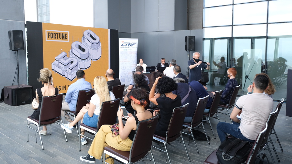 Fortune 500'de istihdam düştü