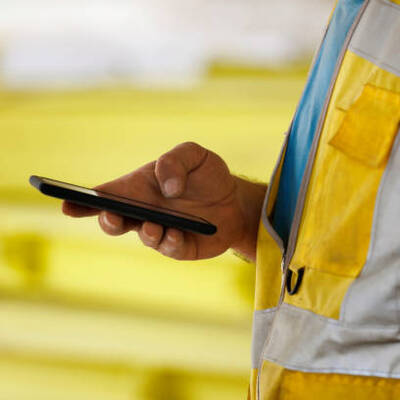 Telefon davasını işçi kazandı