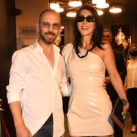 "Bizim aramıza para giremez!"