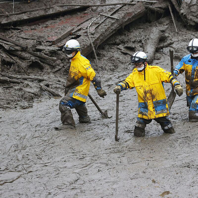 Japonya'da heyelan: 2 ölü, 20 kayıp!