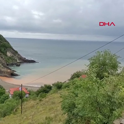 Karadeniz'de denizin rengi değişti!