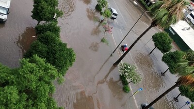 Sağanak kâbusu! 15 dakikada bu hale geldi