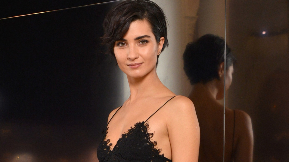 Tuba Büyüküstün 39 oldu