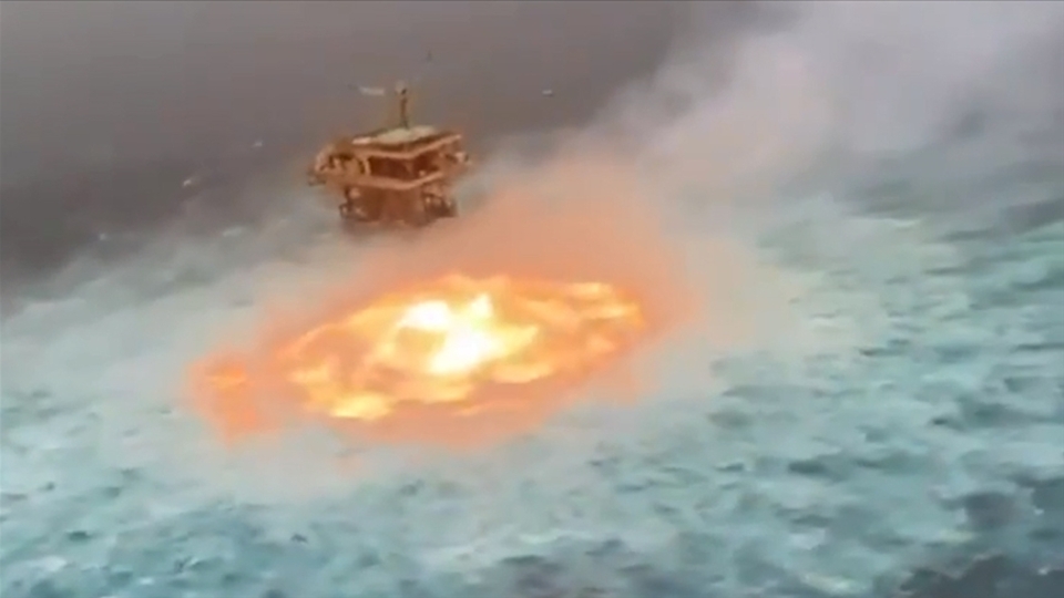 Meksika Körfezi'ndeki yangına ilişkin yeni iddia!