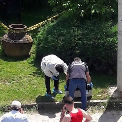 İki cesedin başları bulunamadı! Göğüs silikonundan kimlik tespiti!