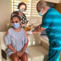 'Aşı olmadan bu iş bitmeyecek!'