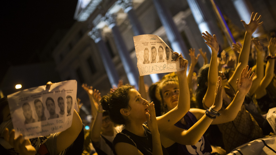 İspanya'da cinsel şiddet yasasında somut adım