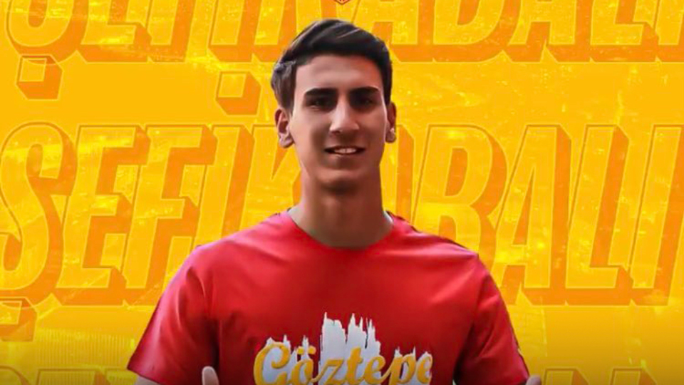 Şefik Abalı, Amstetten'e kiralandı