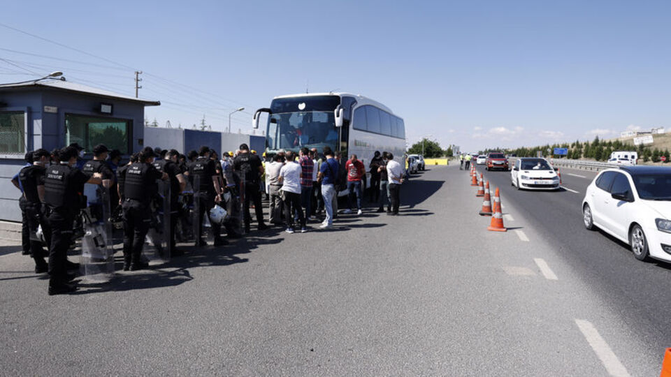 Eylemden dönen maden sendikası başkanı trafik kazasında yaşamını yitirdi