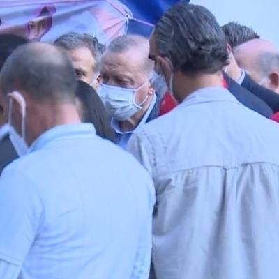 Cumhurbaşkanı Erdoğan Diyarbakır Anneleri'ni ziyaret etti