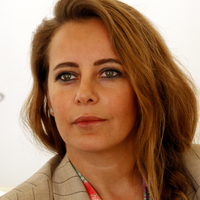 "Güçlü kadınları oynamayı seviyorum"