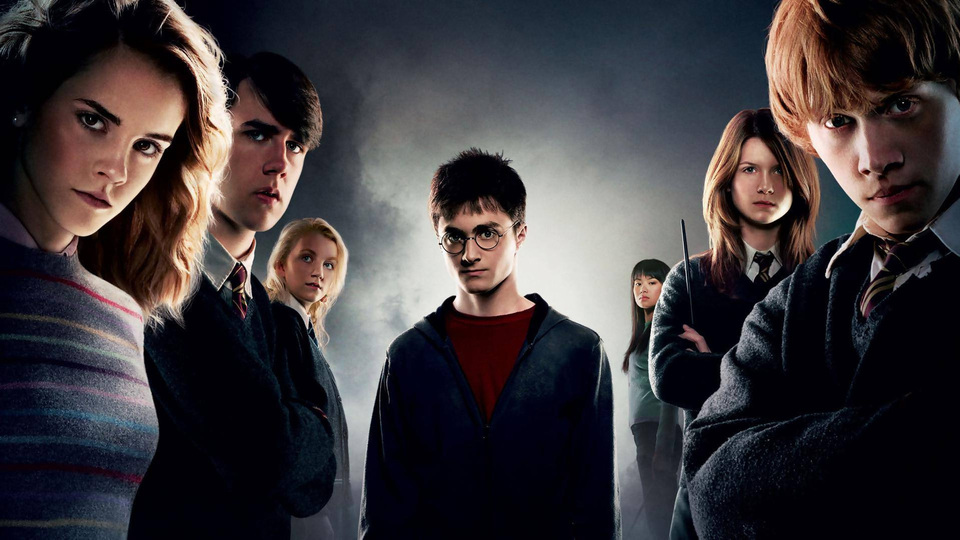 Harry Potter ve Zümrüdüanka Yoldaşlığı oyuncuları ve konusu