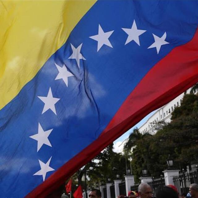 Venezuela'da hükümet ile muhalefet arasında diyalog umudu