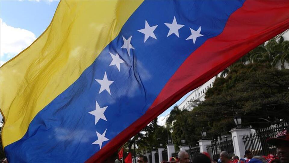 Venezuela'da hükümet ile muhalefet arasında diyalog umudu